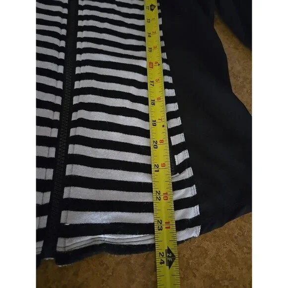 ZENERGY CHICOS Black White Striped Zip Knit Neema Jacket Top 0 US Womens  Casual - Picture 13 of 16